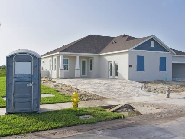 Best Portable restroom trailer rental  in Gallup, NM